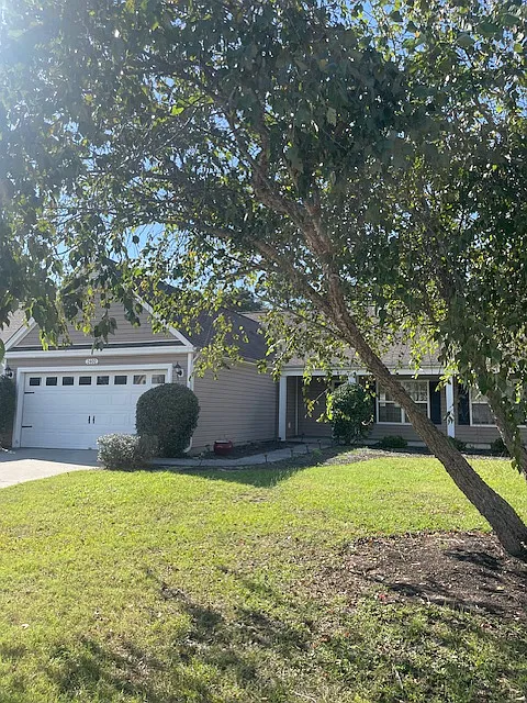 2402 Windmill Way — Photo 3