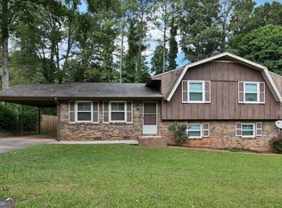 952 Queen Elizabeth Way, Morrow, GA 30260