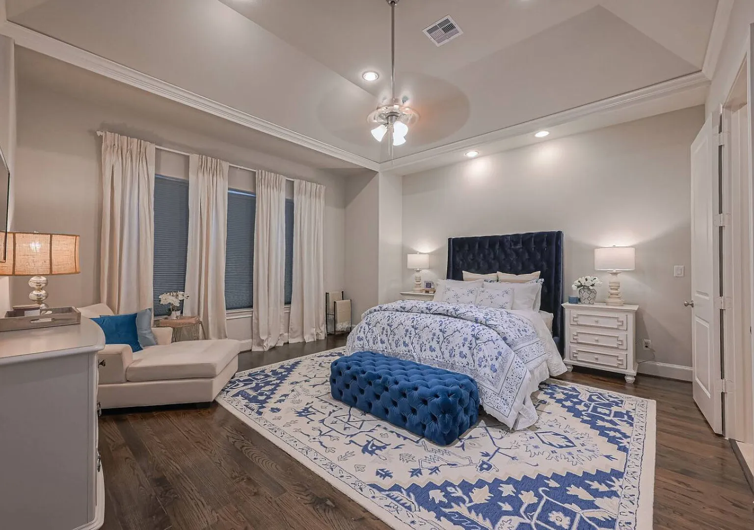 NRG Stadium World Cup Stay | Med Center | 6 Beds — Photo 4