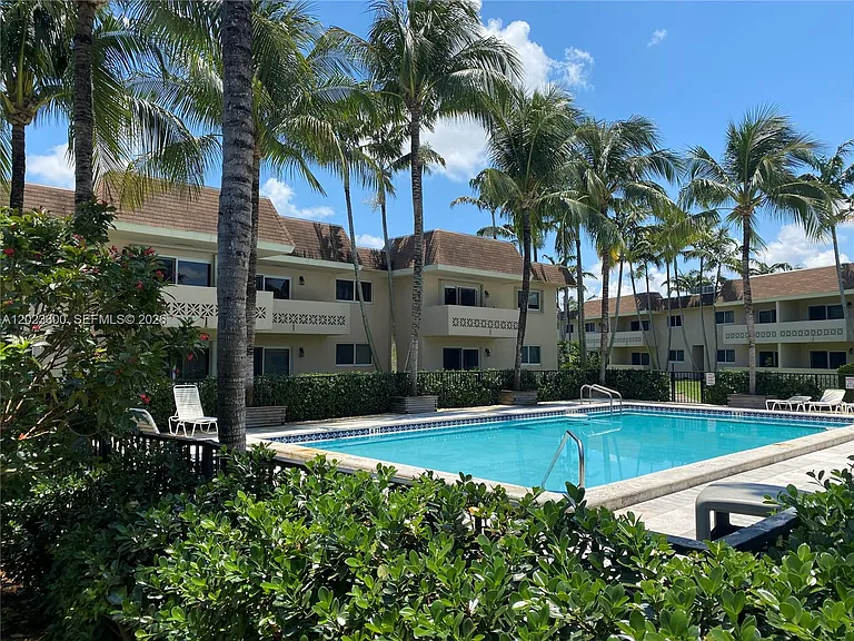 14500 SW 88th Ave #224 — Photo 7