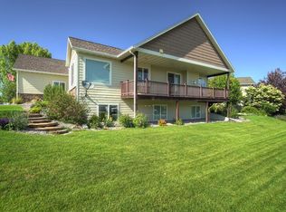 6292 Pleasant St, Manhattan, MT 59741