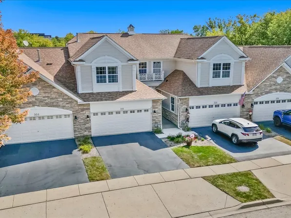 311 Katrina Ln, Algonquin, IL 60102
