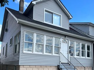 1018 Eureka Rd #1, Wyandotte, MI 48192