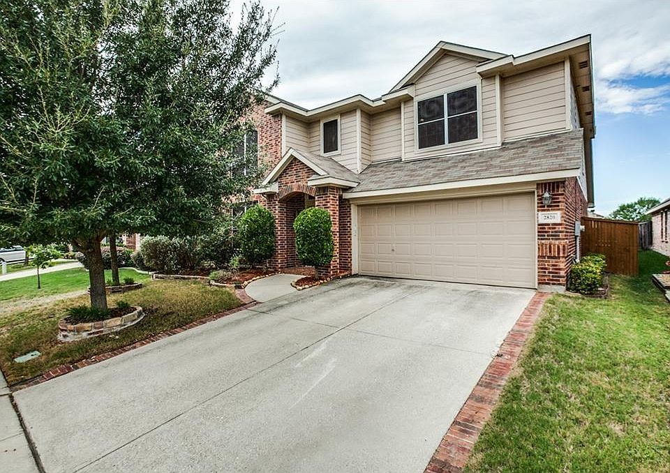 1st image of 2820 Bentwood Way