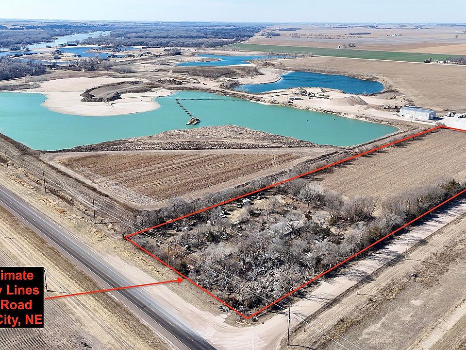 1st image of 1598 L Rd