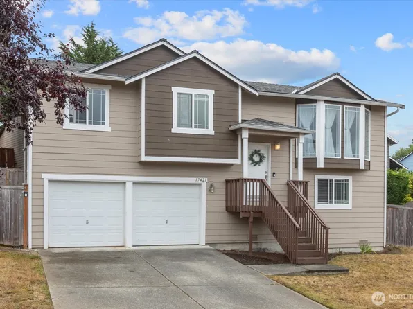 17421 73rd Avenue NE, Arlington, WA 98223