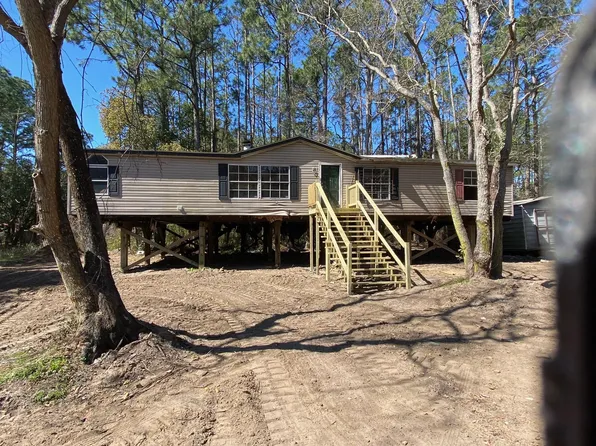 3950 Georgia Ave W, Coden, AL 36523