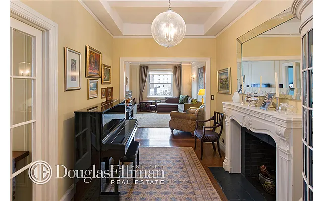 Sold by Douglas Elliman | media 8