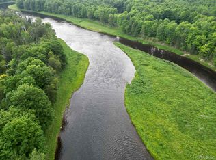 Chaison 23.5 Rd, Gladstone, MI 49837