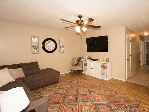 3rd image of 3708 Browers Ave