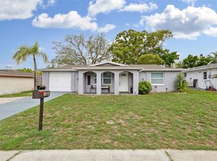 9515 Gray Fox Ln, Port Richey, FL 34668