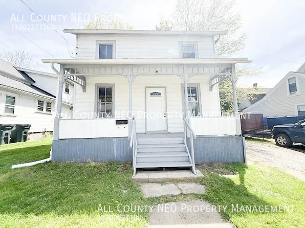 374 E Voris St, Akron, OH 44311