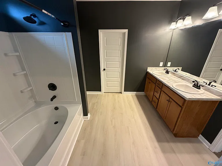 109 Mill View Dr — Photo 7