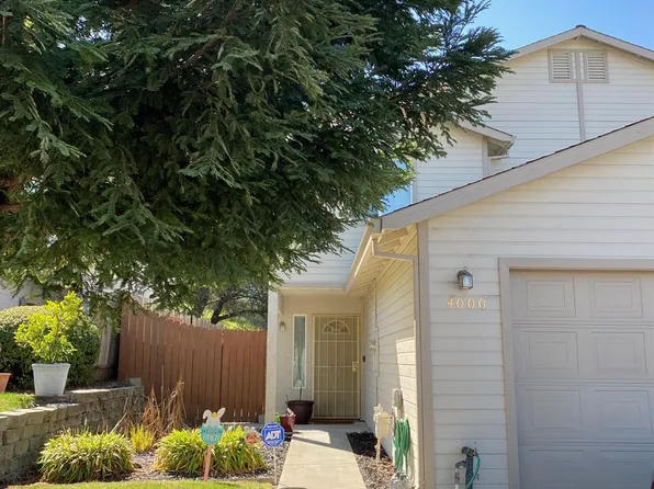 4000 Wimbledon Dr, Diamond Springs, CA 95619