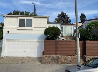 228 N Benton Way, Los Angeles, CA 90026