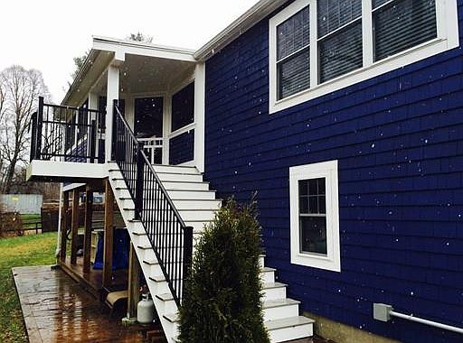 2nd image of 258 Moulton St