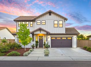 723 Oliver Ct, Folsom, CA 95630
