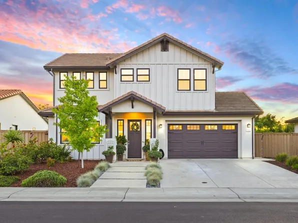 723 Oliver Ct, Folsom, CA 95630