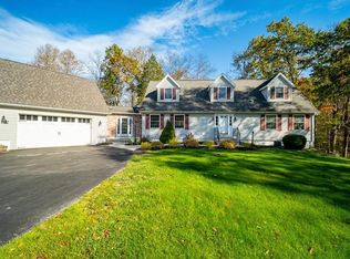 105 York Rd S, Bloomingburg, NY 12721