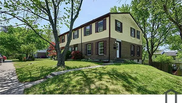 19 Melken Ct #5J