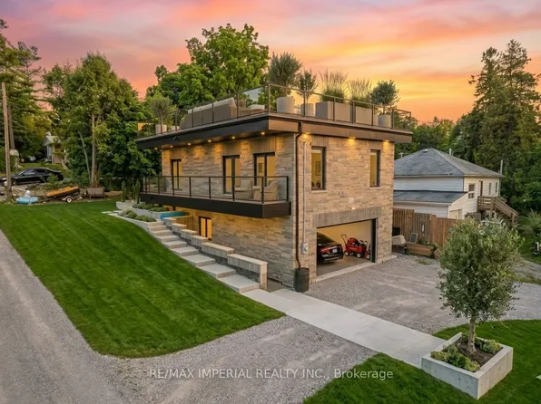 31 Silver Birch St, Kawartha Lakes, ON K0M 1L0