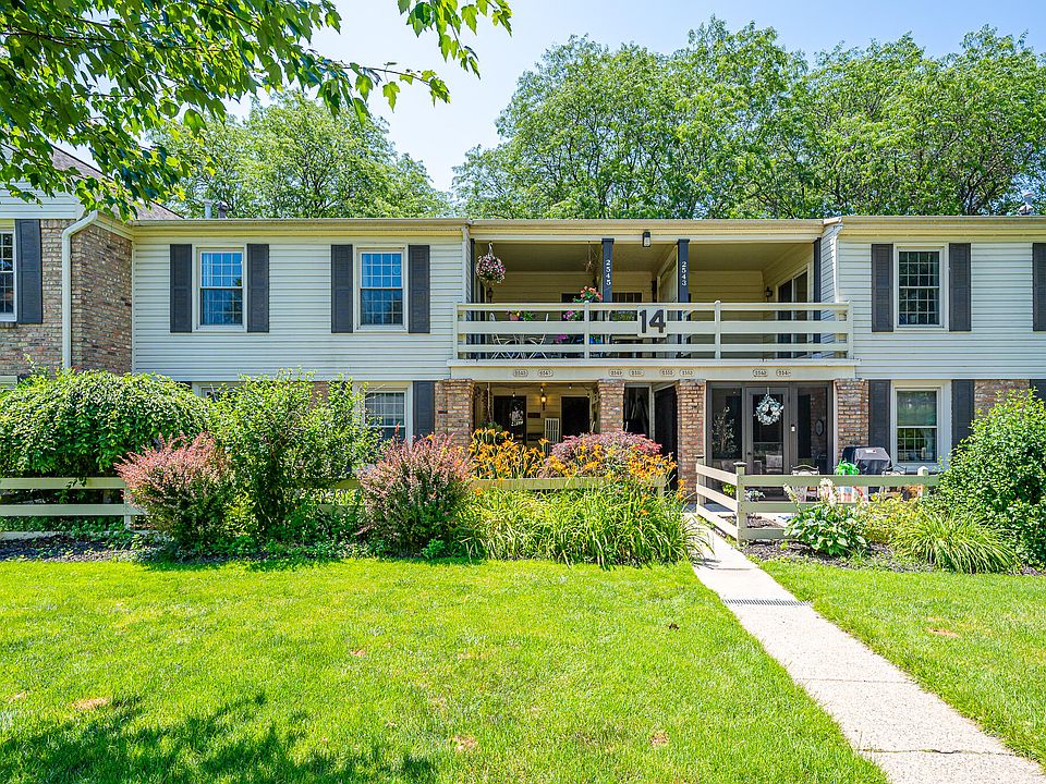 1st image of 2545 Abbington Dr SE #133