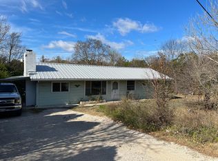 505 Josephine St, Ingram, TX 78025