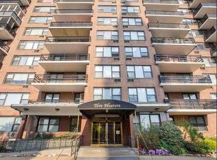 10 Huron Ave APT 2B, Jersey City, NJ
