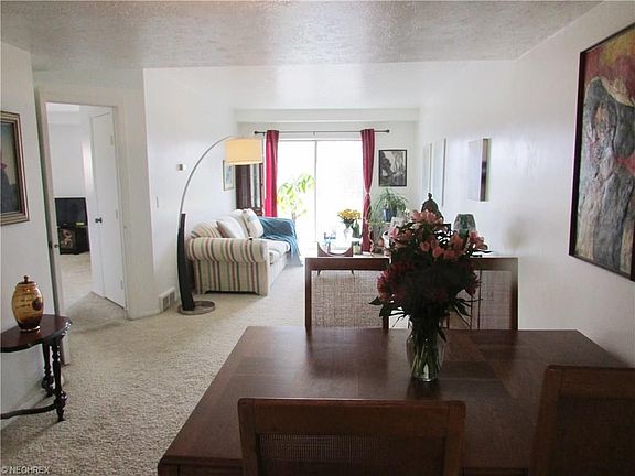 2nd image of 2112 Acacia Park Dr APT 426
