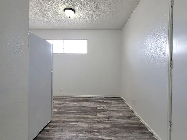 1635 Palm St — Photo 4
