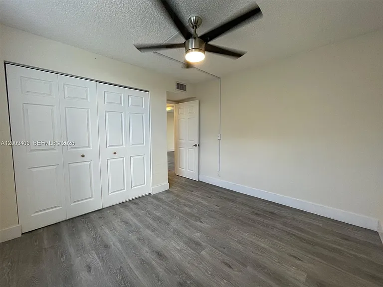 9471 Evergreen Pl #401 — Photo 27