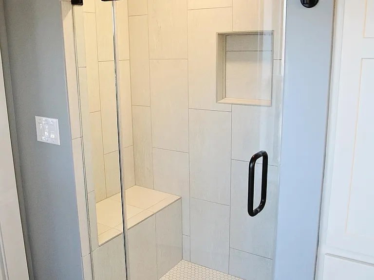 4020 Ingersoll Ave — Photo 15