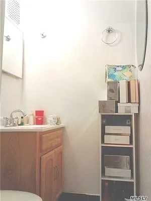 Sold by East Coast Realtors Inc. | media 33