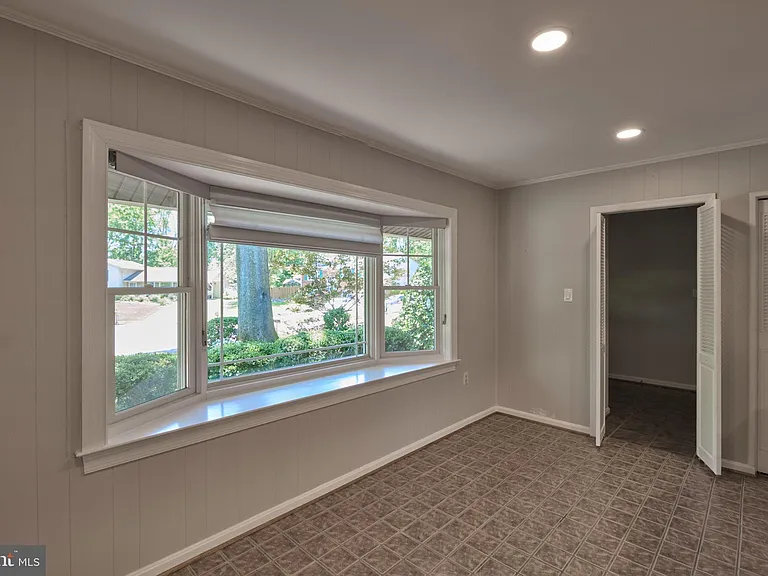 2403 Arrow Park Dr — Photo 9