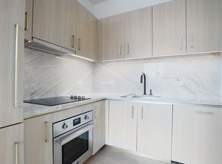 250 W 19th St APT 12J, New York, NY 10011