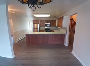 40 Clarendon Ave, Yonkers, NY 10701