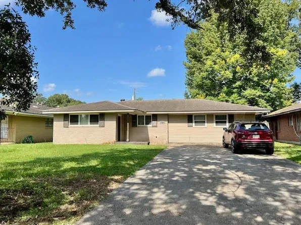 1123 Arcadia Dr, Baton Rouge, LA 70810
