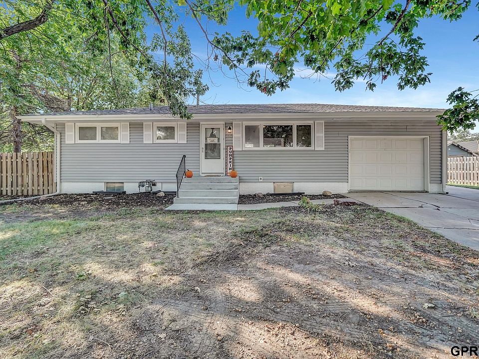 7143 Thurston St, Lincoln, NE 68507 MLS 22322847 Zillow