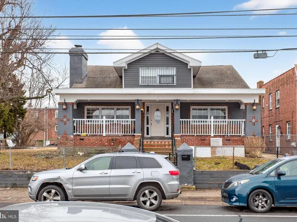 2016 Robbins Ave, Philadelphia, PA 19149