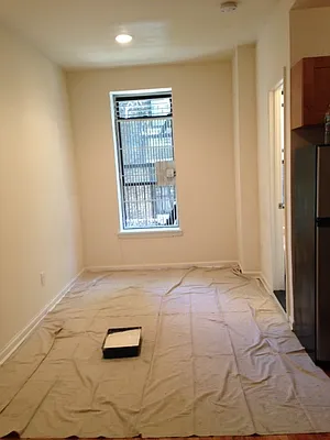 Rented by Peter Ashe | media 12