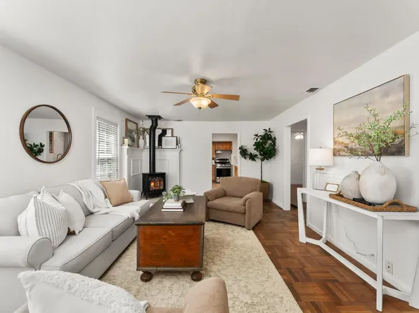 34 Ruby St, Sutter Creek, CA 95685