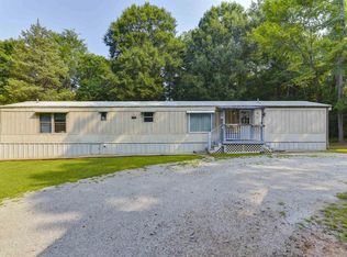 121 Joe Free Rd, Chapin, SC 29036