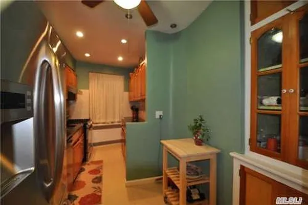 Sold by Exit Kingdom Realty | media 32