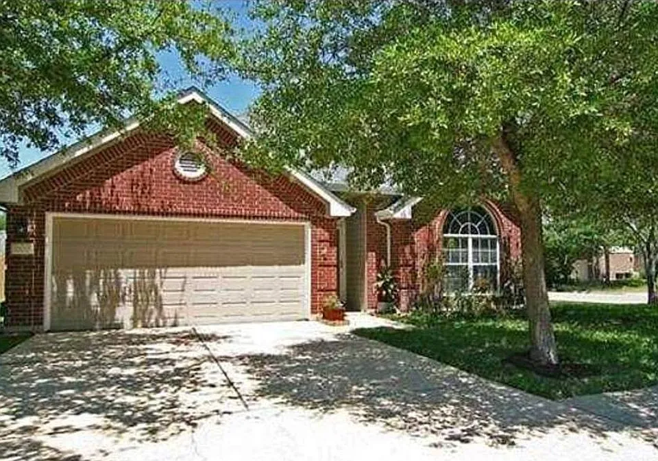 1500 Natural Bridge Ln