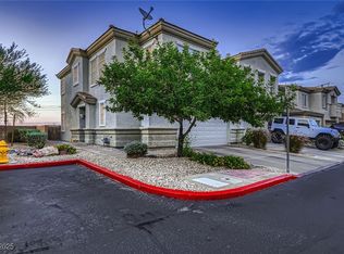 672 Solitude Point Ave, Henderson, NV 89012
