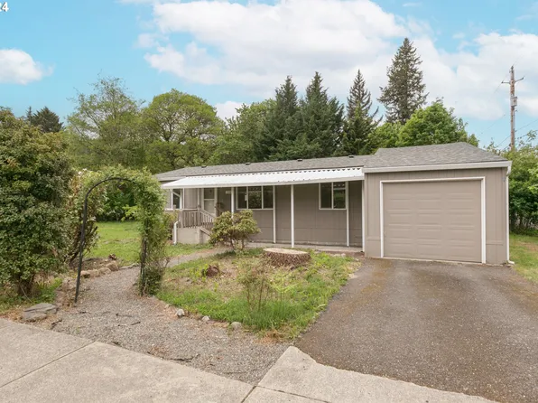 210 N Blackmore Ave, Yacolt, WA 98675