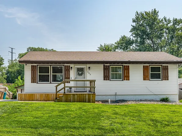 603 Parkwood Blvd, Pleasant Hill, IA 50327