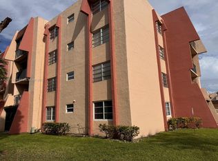 Ramblewood, Miami, FL 33183