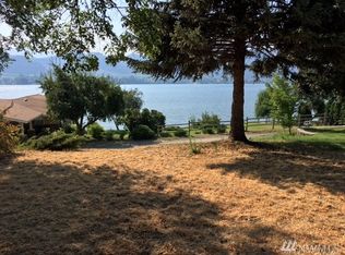 69 Eastlake Rd, Oroville, WA 98844