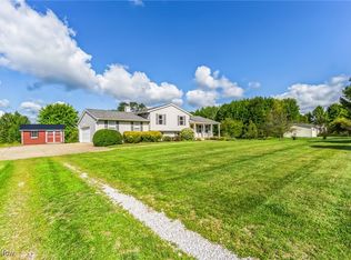 18440 Rapids Rd, Hiram, OH 44234
